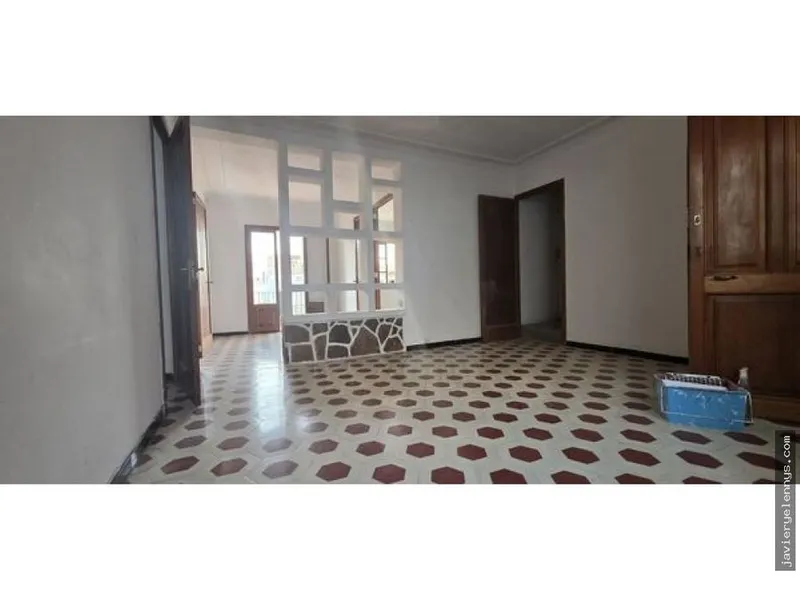 Penthouse for sale on Paseo d'Antoni Maura — photo 1