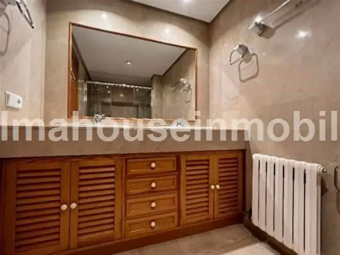 Piso en alquiler de 4 habitaciones en Nord, Arxiduc — photo 2
