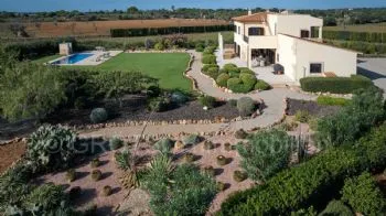 379571: Like-new Finca in Urban Location with Pool — photo 10