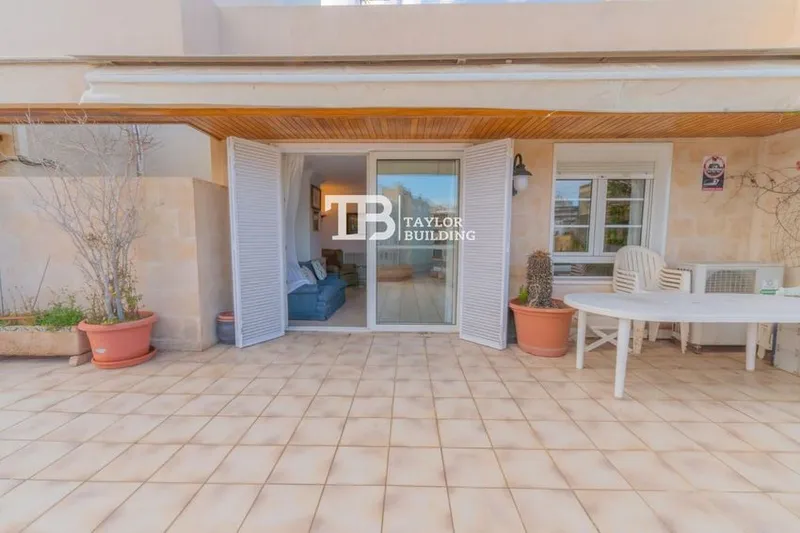 Penthouse in Calle d'Anselm Turmeda, Bons Aires, Palma de Mallorca — photo 1