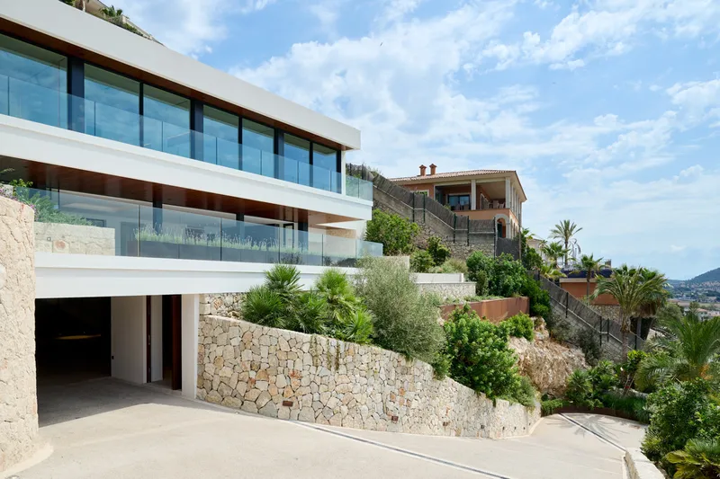 Spectacular newly built villa with fantastic sea views in Santa Ponsa — photo 2
