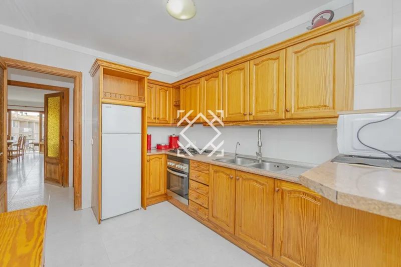 Apartment for sale in a privileged location in Puerto de Alcudia, Mallorca. — photo 8
