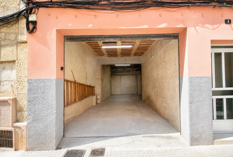 Garage and basement in Manacor — photo 4