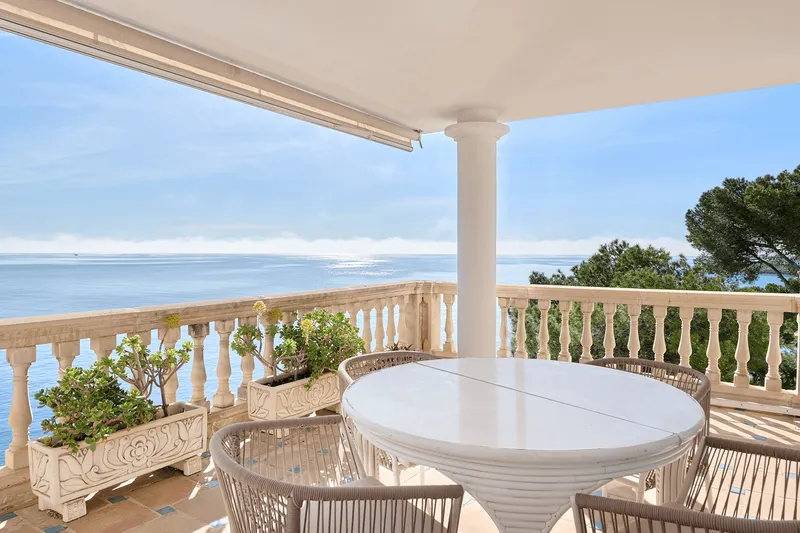 Panoramic Sea View Apartment in Illetes — photo 2