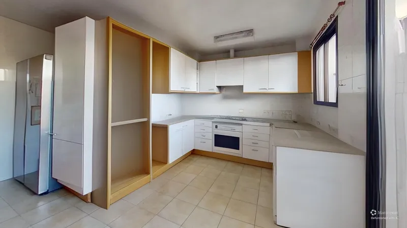 Family home in the prestigious Avenida Comte Sallent area — photo 9