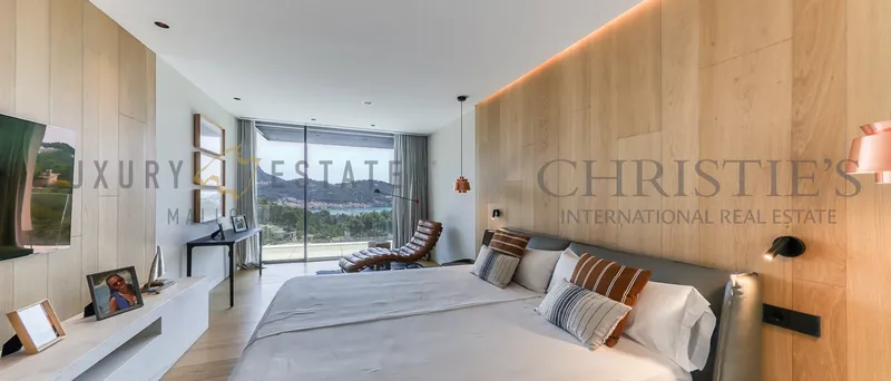 Sensational modern villa in Port Andratx on a large plot with great harbor views — photo 8