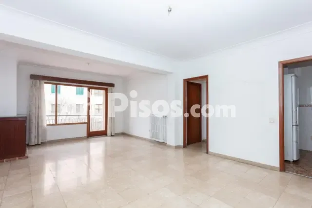 Apartment in Bons Aires — photo 1