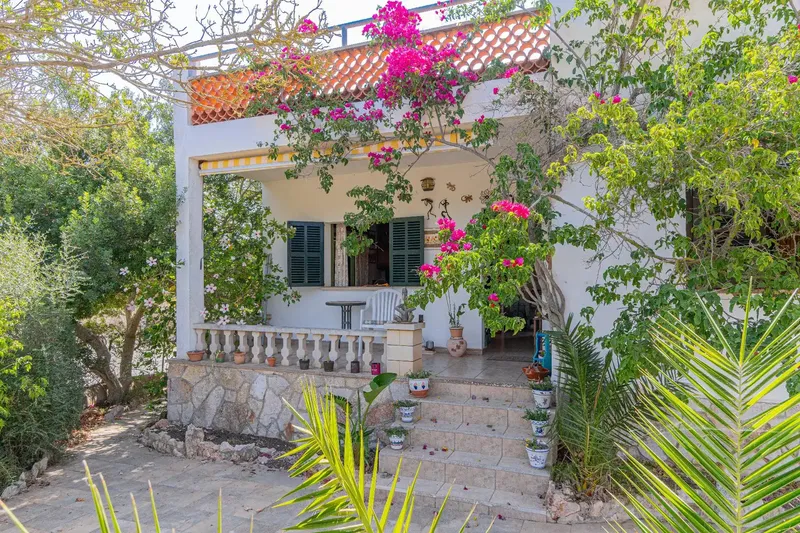 Charming Mediterranean home in the heart of Cala Llombards — photo 1