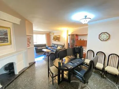 Flat - Palma de Mallorca (Arxiduc), Built Surface 111m², 4 Bedrooms, 2 Bathrooms, Lift — photo 3