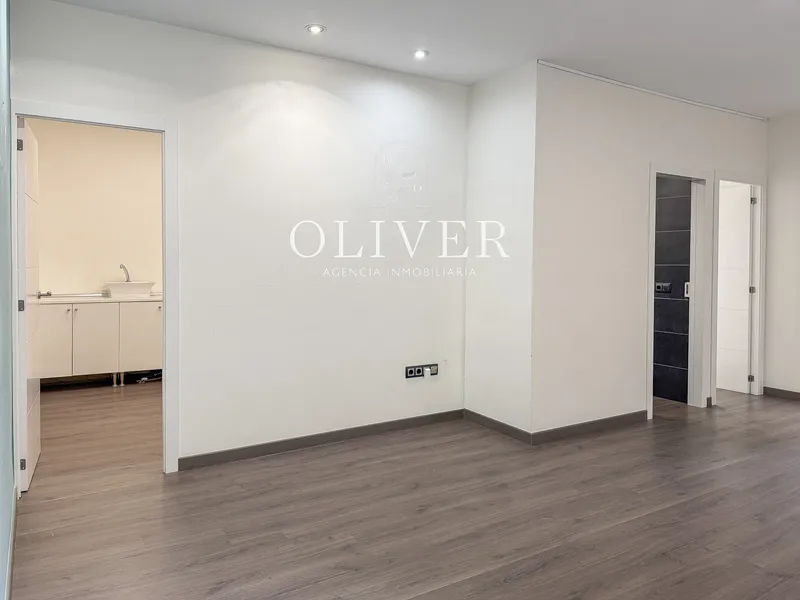Spacious office in the center of Palma — photo 11