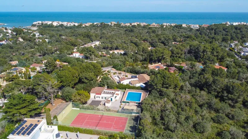 Villa with holiday rental license — photo 6