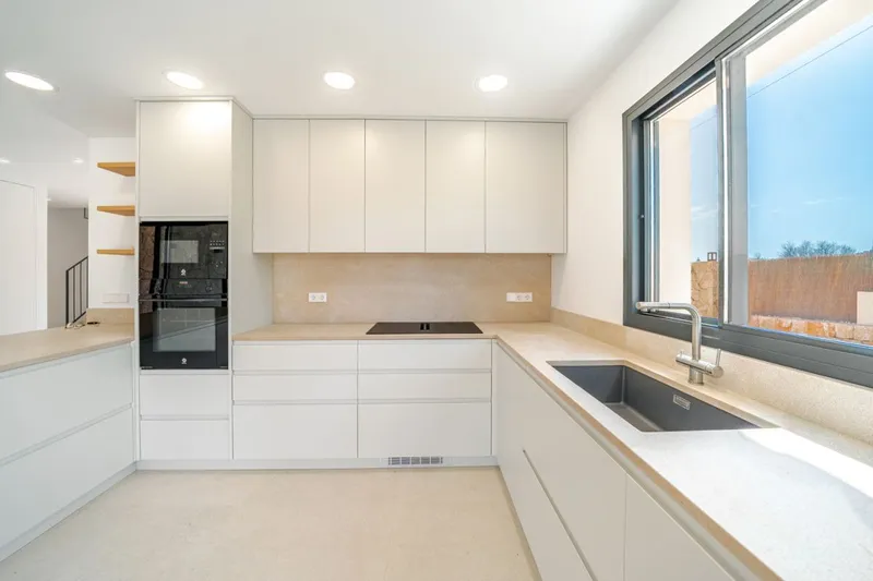 Detached house — photo 11