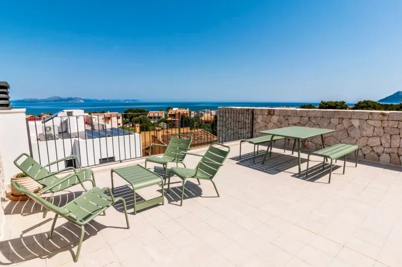 Quality time by the sea in Colonia de Sant Pere — photo 9