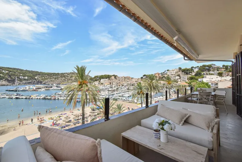Penthouse on the beachfront in Port de Sóller — photo 3