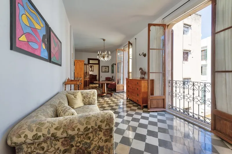 Beautiful modernist flat in Palma old town — photo 5