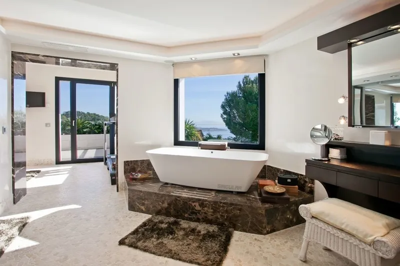 Exclusive luxury in Bendinat - Marcel Remus Real Estate — photo 9