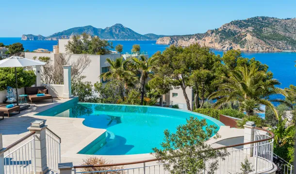 Villa with stunning sea and harbor views in Puerto de Andratx — photo 5