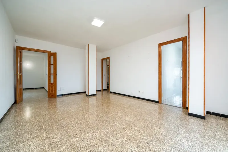Penthouse with Private Terrace of 81 m² in La Vileta — photo 6