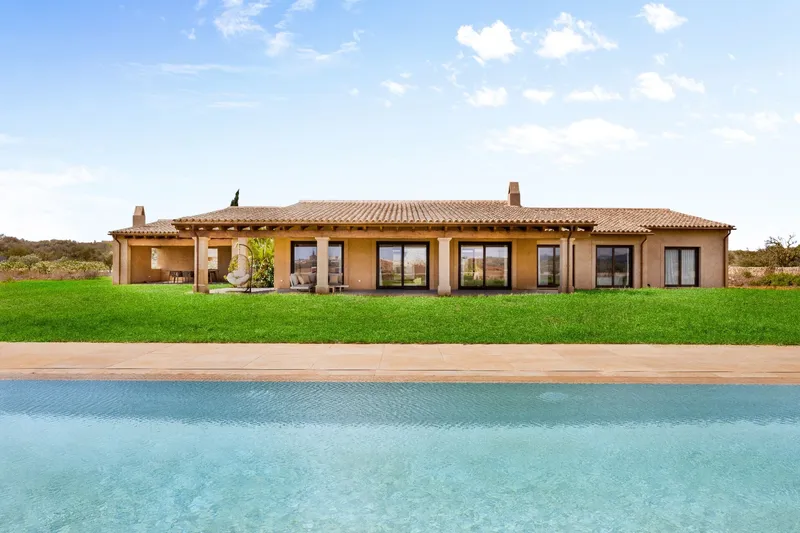 Single-level newly built finca with panoramic views near Santanyí — photo 3
