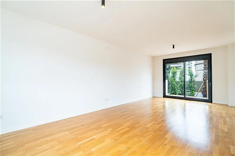 Townhouse with a private garden and pool in the Colegios neighborhood, on a lot of approximately 211 m2, — photo 4