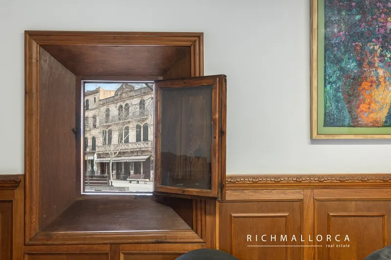 Character Townhouse with Exceptional Potential in Central Llucmajor — photo 12