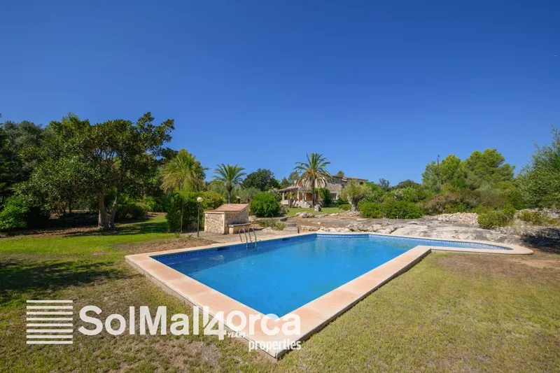 Spectacular country house located in the privileged and exclusive area of Golf de Pollensa — photo 1
