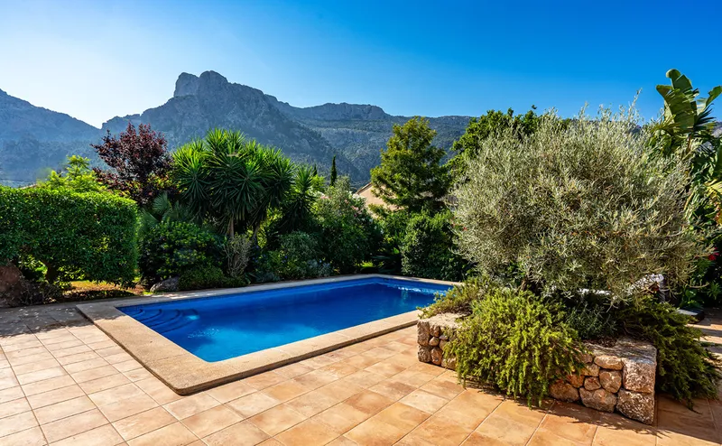 Country House with Pool and Panoramic Views — photo 2