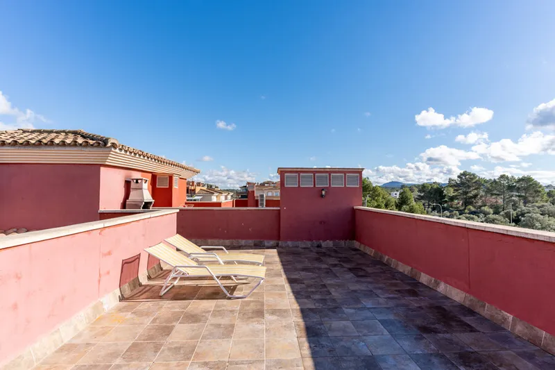 Magnificent Penthouse with Amazing Views and Spacious Terraces in Son Gual near Palma — photo 9
