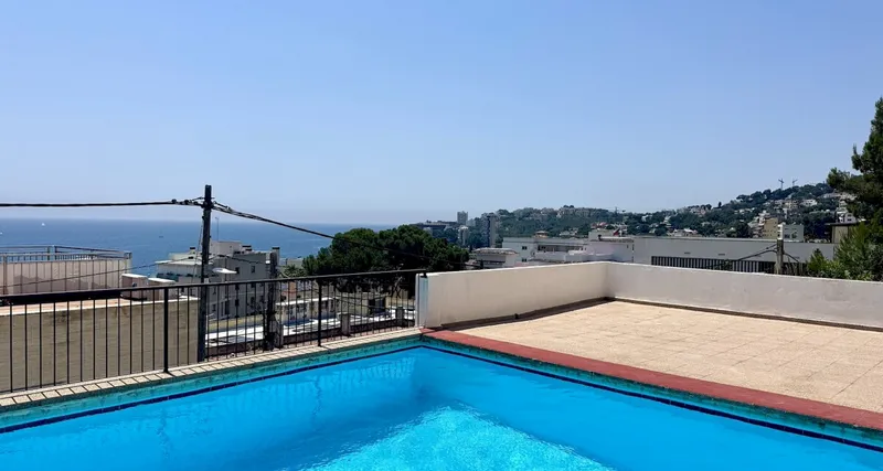 Modern, renovated apartment with beautiful sea views in San Agustín — photo 1