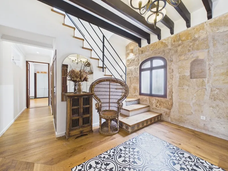 Luxury Duplex with Private Terrace in Santa Catalina - Temporary Contract — photo 1