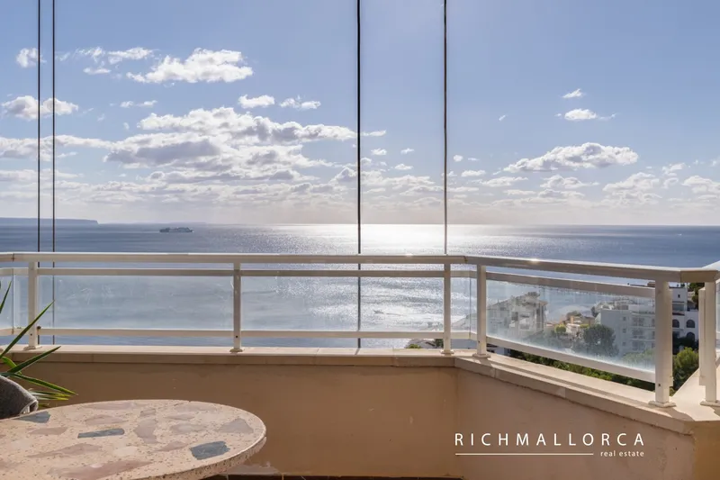 Sea-View Apartment for Renovation in Illetas – Top Investment Opportunity — photo 4