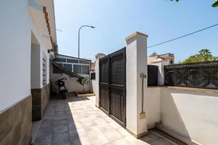 House - Palma de Mallorca (Son Roca - Son Ximelis - Son Anglada), Built Surface 109m2, Plot Surface... — photo 4