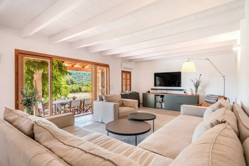 Beautifully restored finca with pool in Pollensa's prestigious Vall d'en March — photo 7