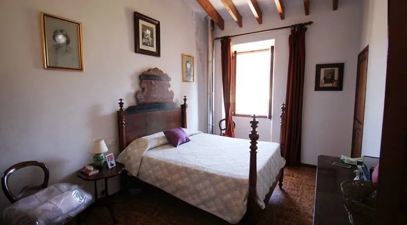 Manor house with orchard in the center of Soller — photo 12