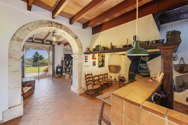 13th-century rustic estate for sale near Sineu with a quiet location in the heart of the Mallorcan countryside — photo 8