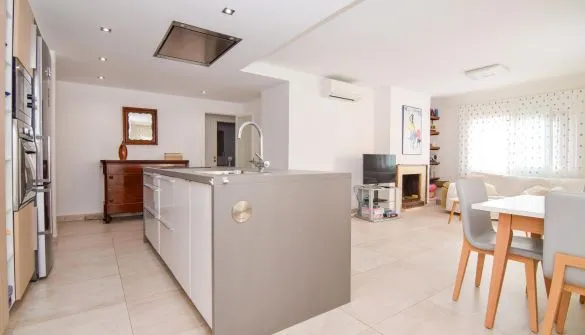 Apartment in Colonia de San Pedro — photo 1