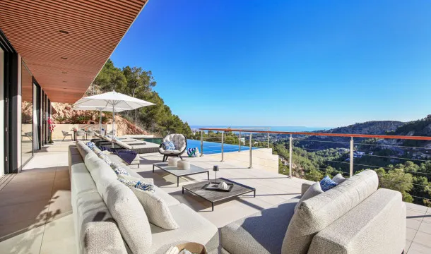 Spectacular Villa with Sea Views and Views of Bellver Castle in Son Vida — photo 7