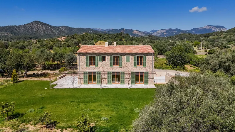 Rustic finca between Santa Maria and Alaró with views of the Tramuntana — photo 2