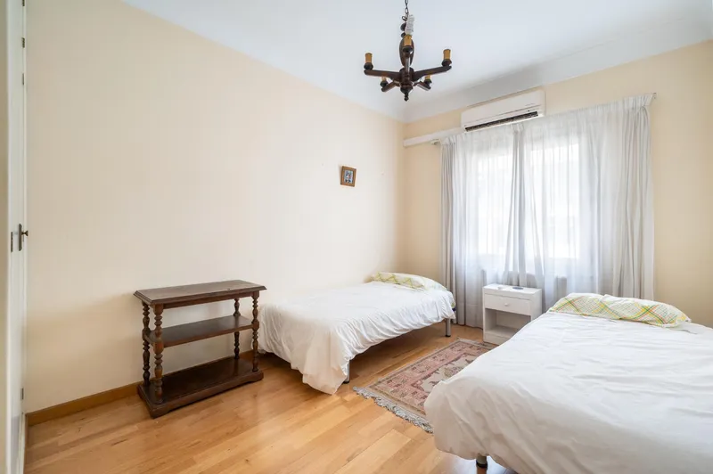 Flat - Palma de Mallorca (Centro), Built Surface 214 m², 5 Bedrooms, 3 Bathrooms, Lift — photo 11