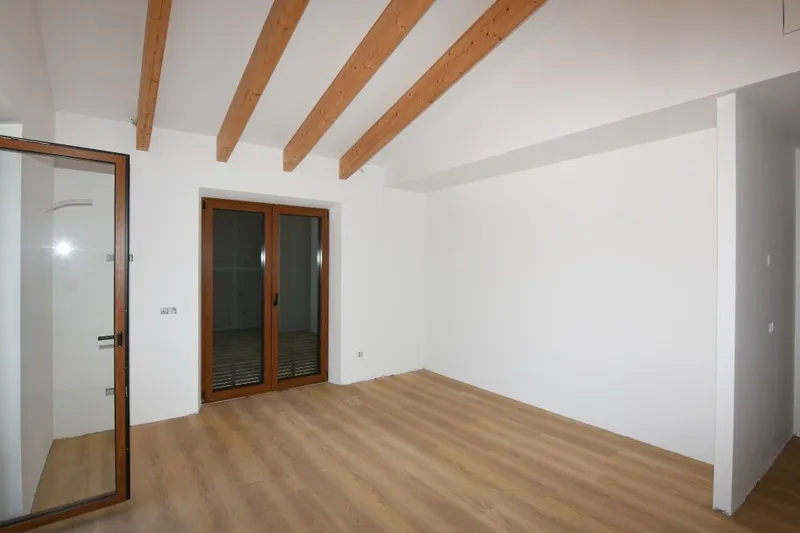 Bright and modern newly built country house on the outskirts of Campos — photo 11