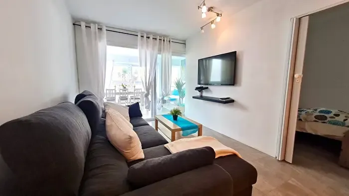 Piso de 3 habitaciones en venta en SArenal, Llucmajor — photo 2