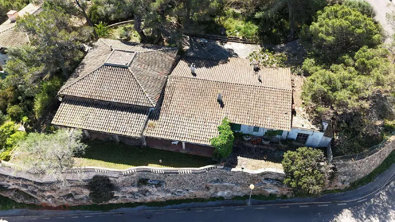 Villa to Renovate with Sea Views — photo 6