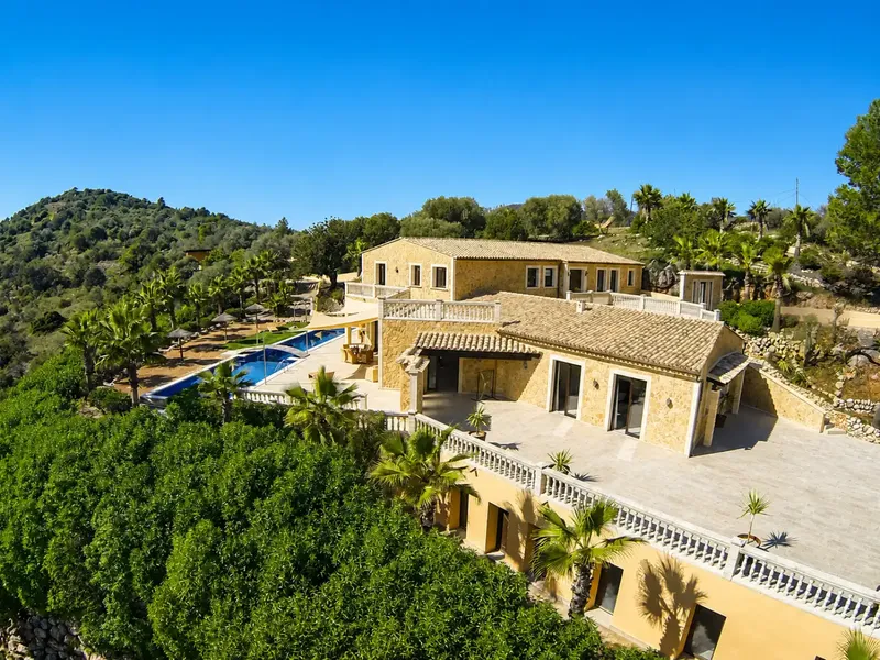 Exclusive natural stone property with guest house, pool and spectacular panoramic views near Alaró — photo 7