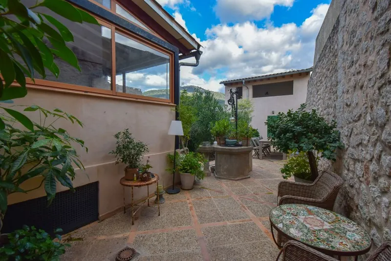 Beautiful townhouse with patio just minutes from the center of Sóller — photo 9