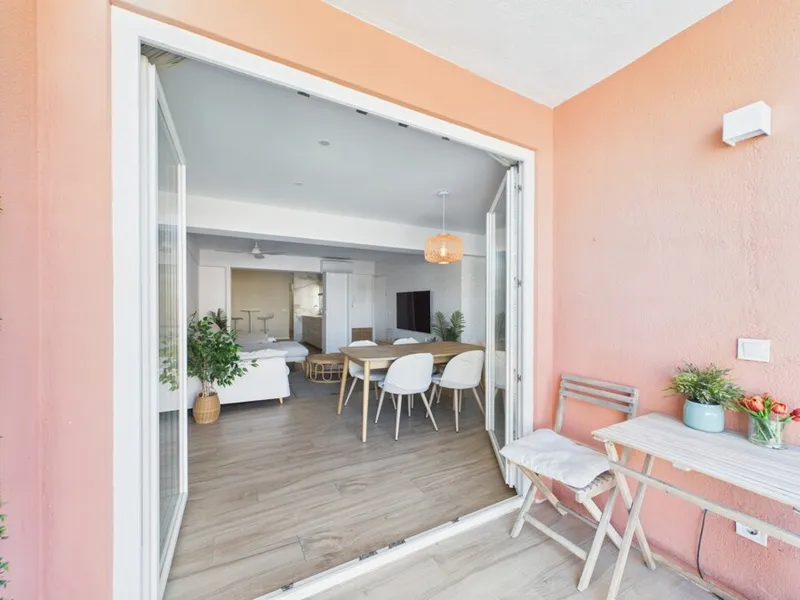 Two Bedroom Apartment with Terrace in Camp de Serralta - Temporary Contract, Available from the 15th August — photo 5