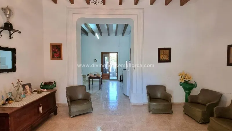 Large rustic finca to renovate in the Son Negre area, Felanitx. — photo 6