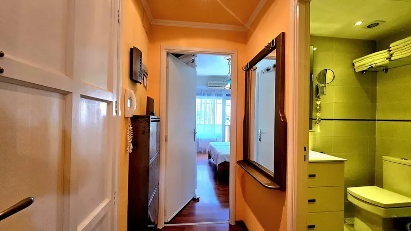An apartment for those who love to live in the midst of the action — photo 11