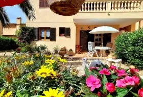 First floor apartment in an absolutely quiet yet central peripheral location, with a very large garden — photo 2