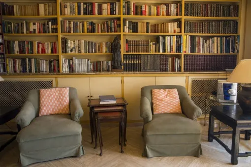 Puerto Pollensa, charming stately finca in need of renovation near Port de Pollensa in absolute privacy — photo 5