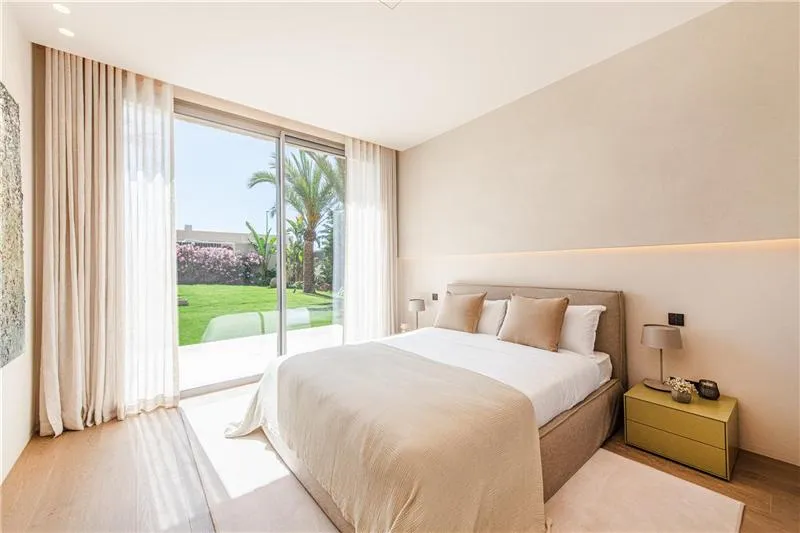 Brand-new villa with swimming pool on a plot of approx. 1,000 m² — photo 11